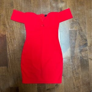 Dress shoulder dress